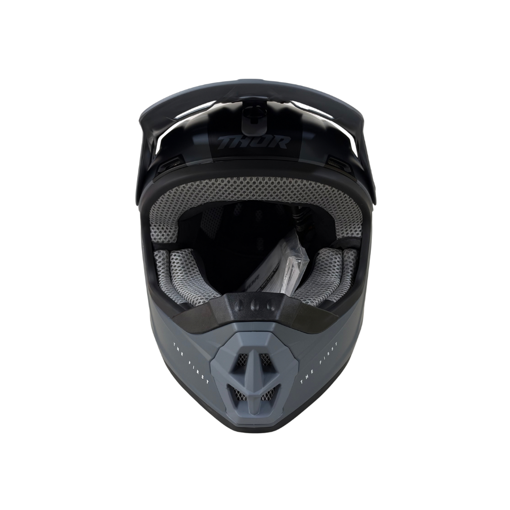 Thor Youth Sector Chev Helmet | Youth Small